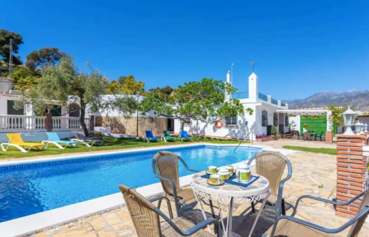 Casa El Retiro Villa Nerja Luaran gambar