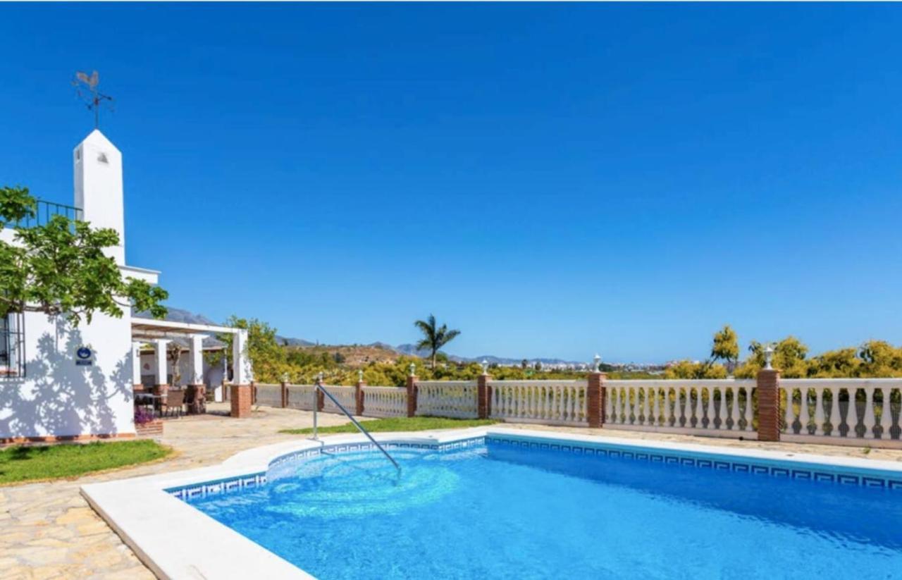 Casa El Retiro Villa Nerja Luaran gambar